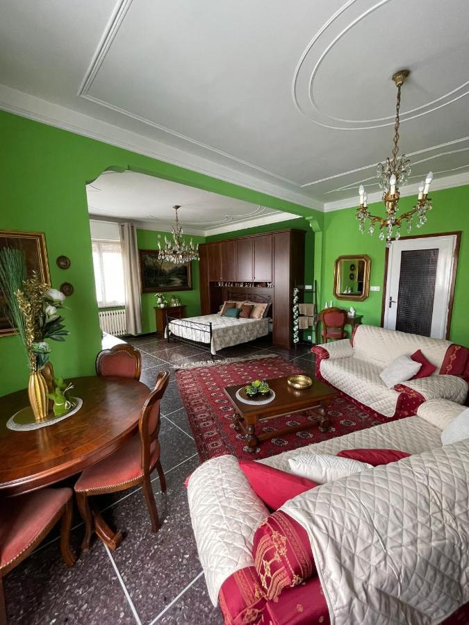세라발레스크리비아 Casa Adele B&B 외부 사진