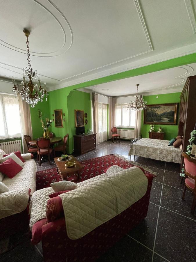 세라발레스크리비아 Casa Adele B&B 외부 사진