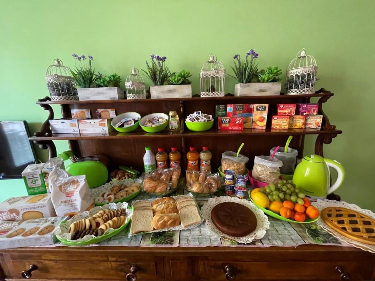 세라발레스크리비아 Casa Adele B&B 외부 사진